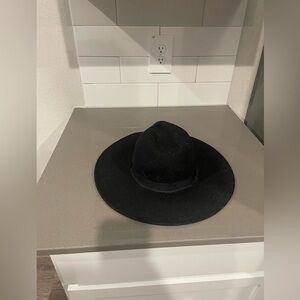 NWT Lulu’s fedora vendor style felt hat